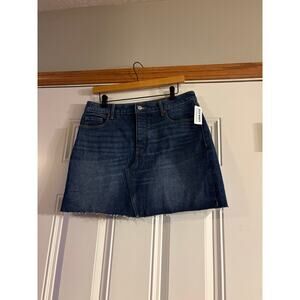 Old Navy Women’s High Rise Denim Skirt Size 10 NWT